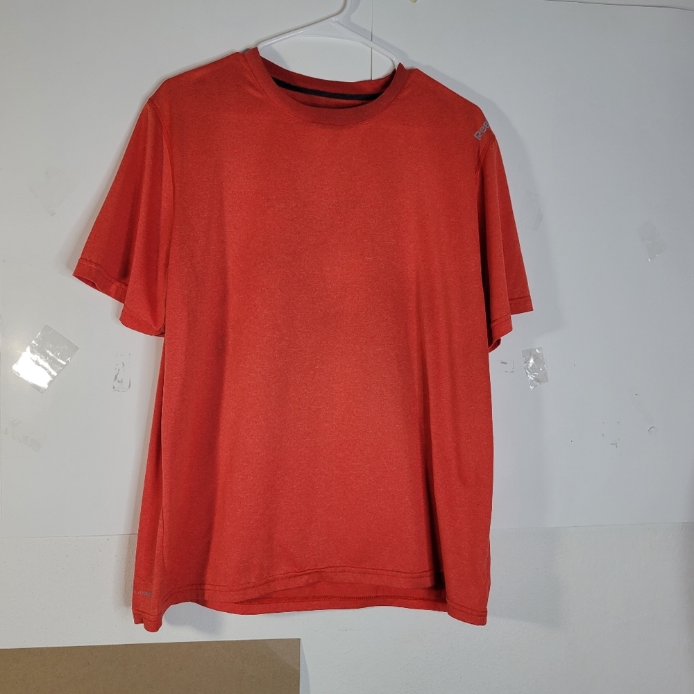Mens Reebok Dry play Athletic Shirt Redish orange Size Medium